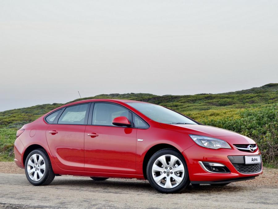  Opel Astra Sedan 2013 года  (ZA) (фото 18 из 24)
